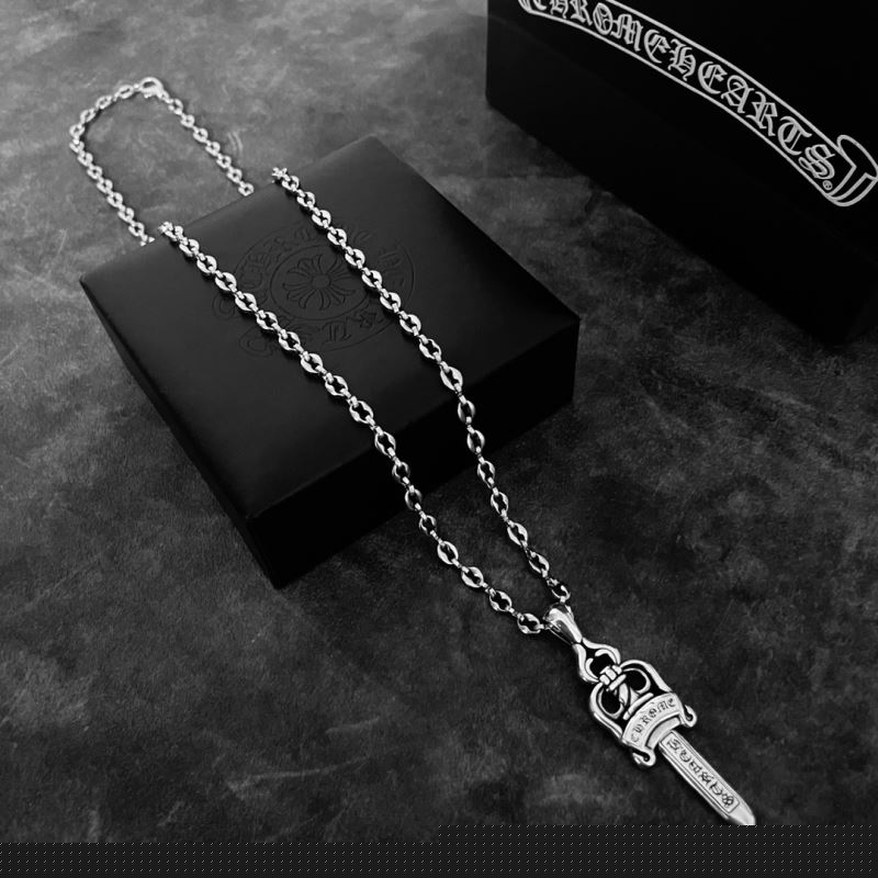 Ch**me He**ts necklaces